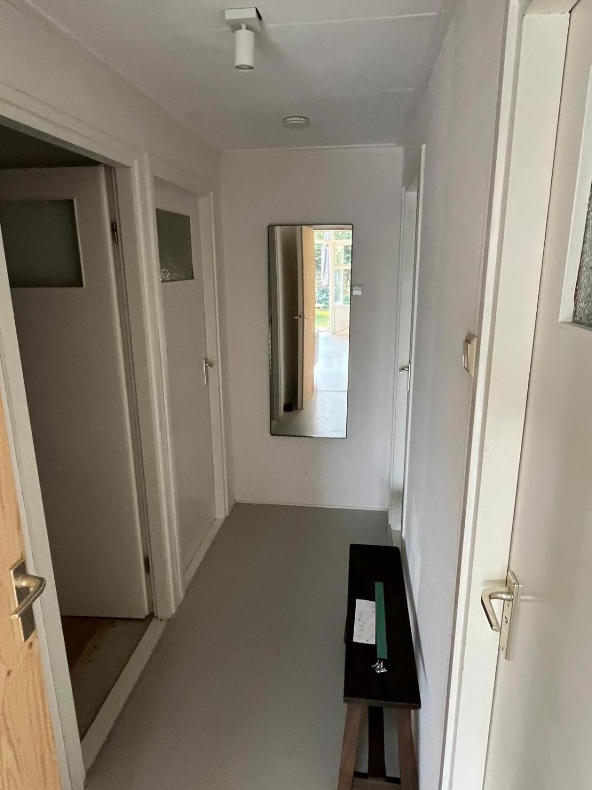 Gezellige Bungalow Op Steenworp Afstand Van Het Strand Ouddorp Exterior foto